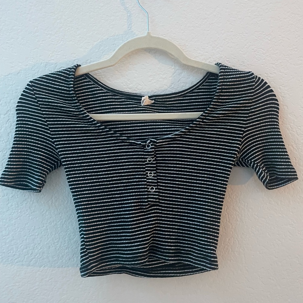 Black and White Striped Crop Top